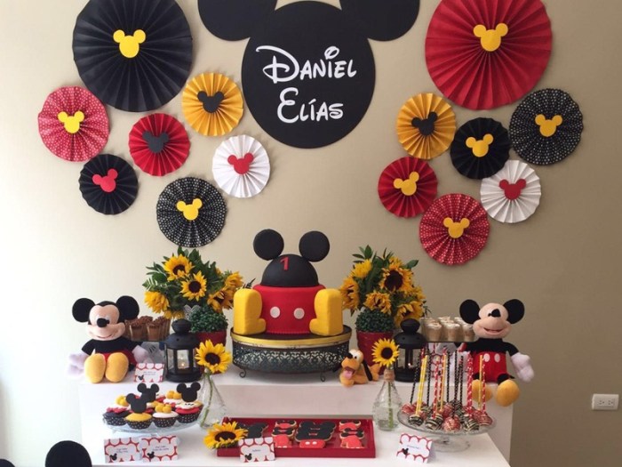 Birthday decoration mickey mouse